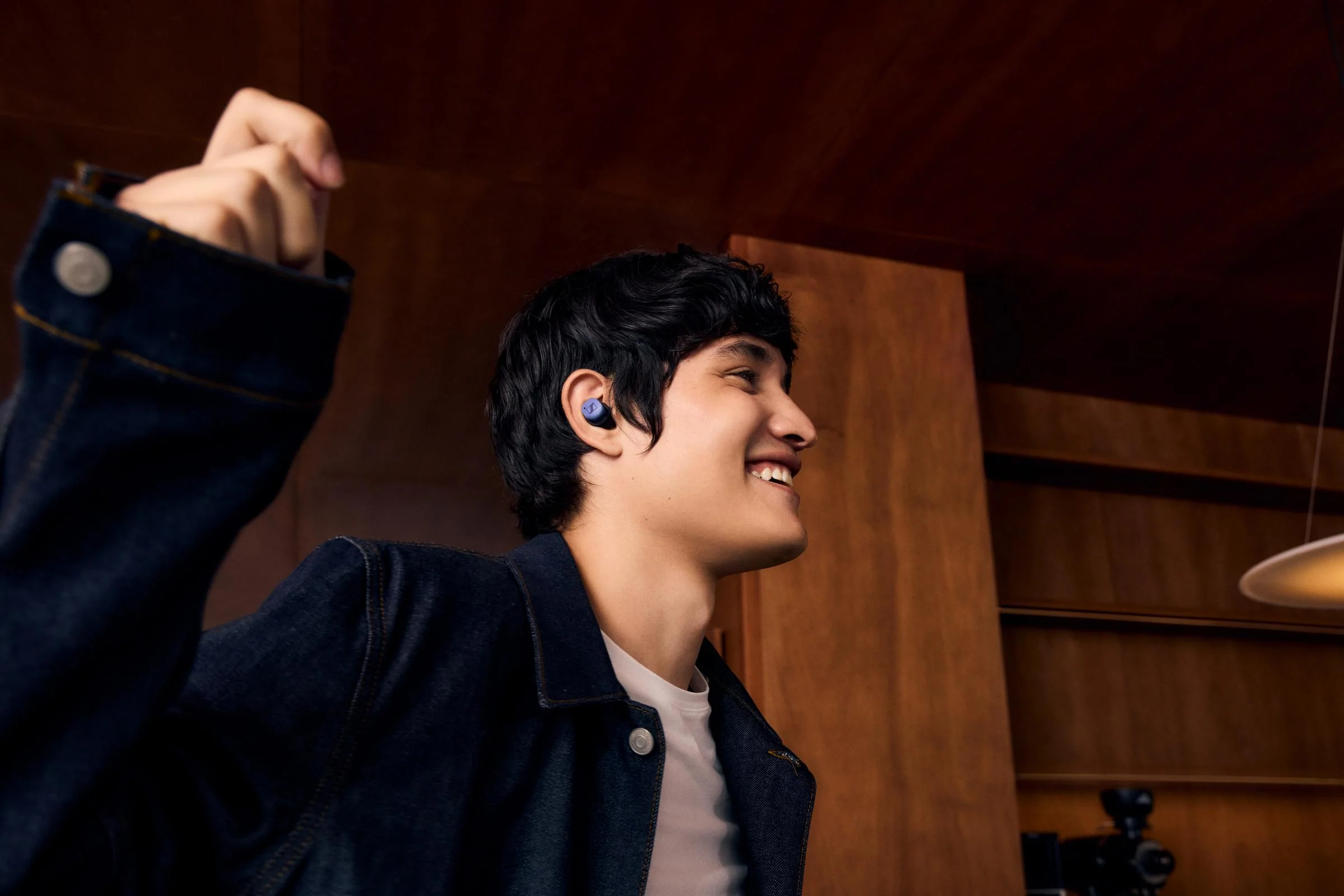 MOMENTUM True Wireless 4 - Image 38