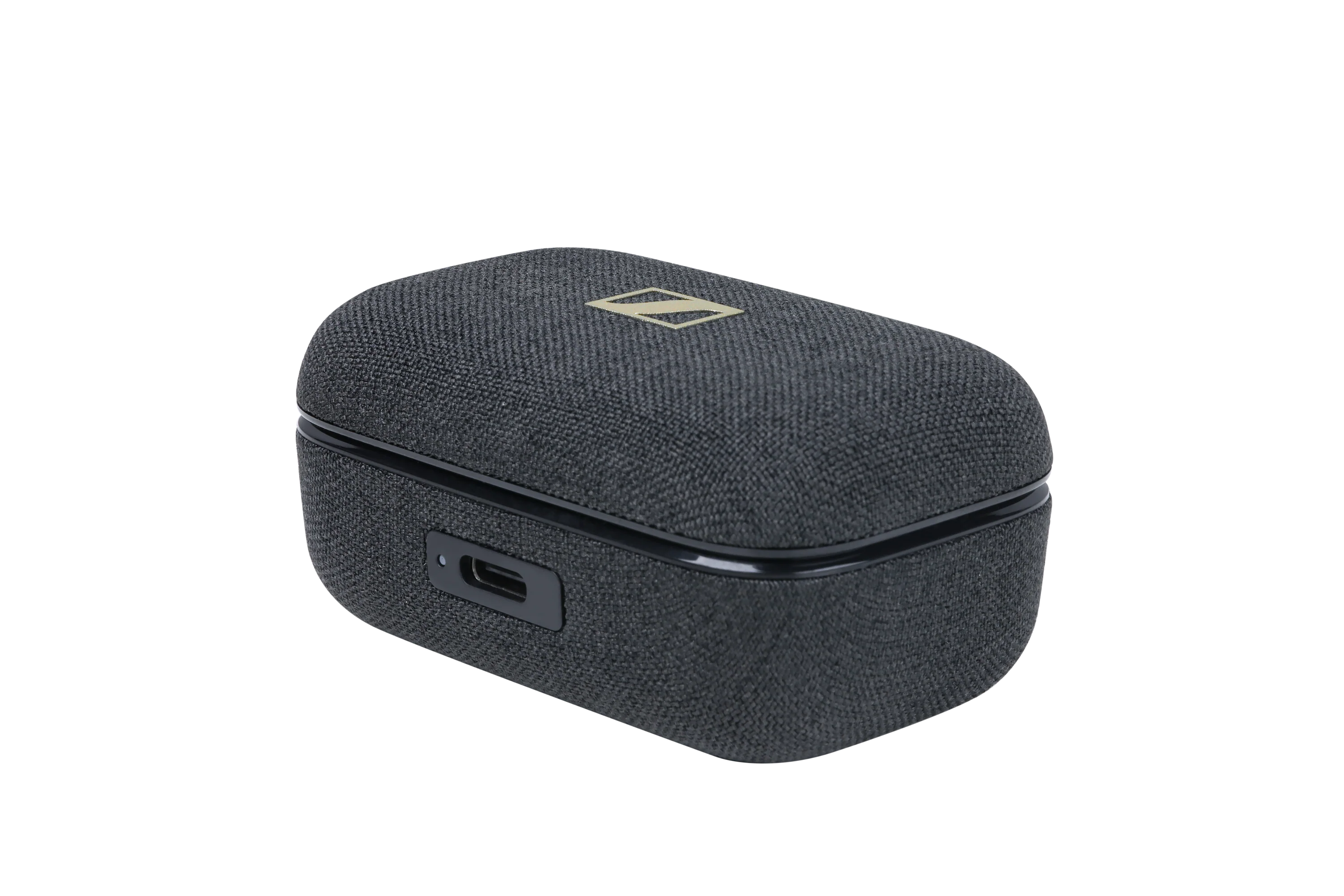 Charging case for MOMENTUM True Wireless 4 - Image 4